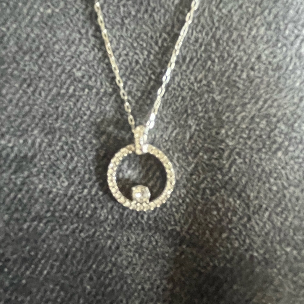 Excellent condition Swarovski necklace